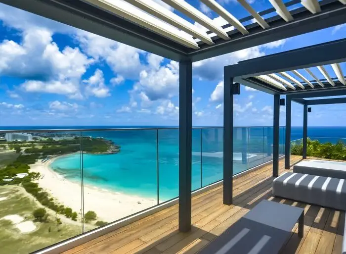 Sint Maarten Caraïbes — 4U Real Estate