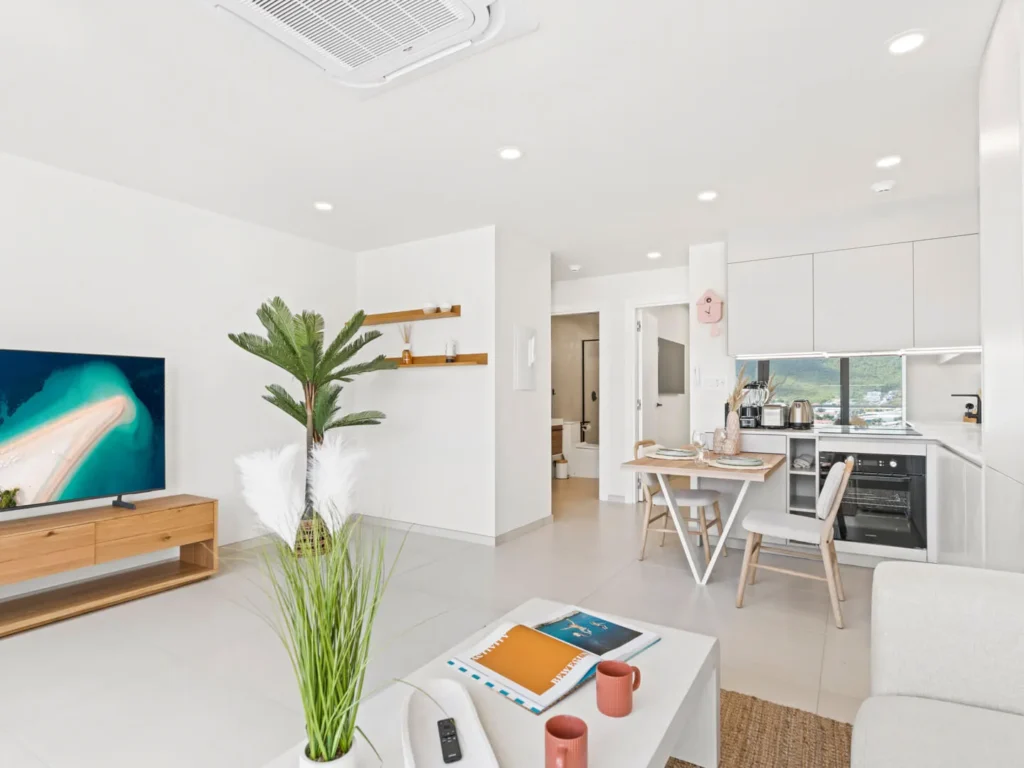 The Hills residence vacation rentals simpson bay sint maarten 4U Real estate
