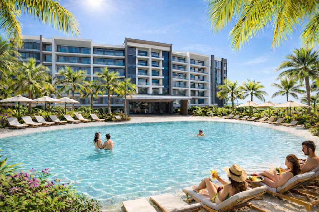 Shared pool Port de Plaisance Sint Maarten