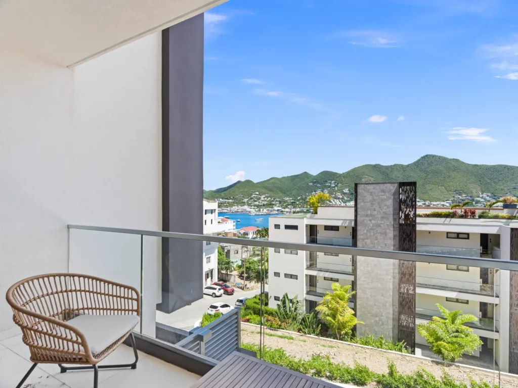 Balcon appartement B214 The Hills Résidence vue lagon Sint Maarten
