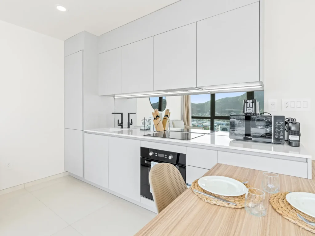 Cuisine équipée appartement B257 The Hills Résidence Sint Maarten
