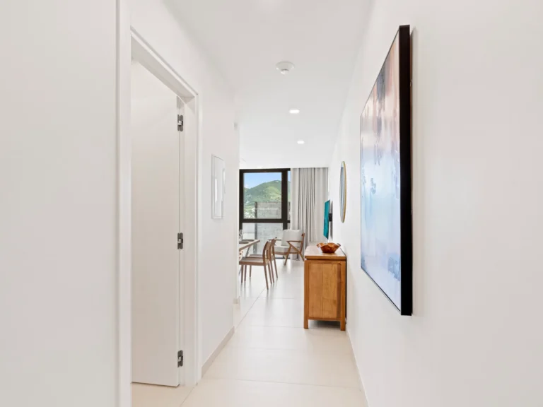D415 at The Hills Residence, 1-bedroom condo vacation rental Simpson Bay, Sint Maarten