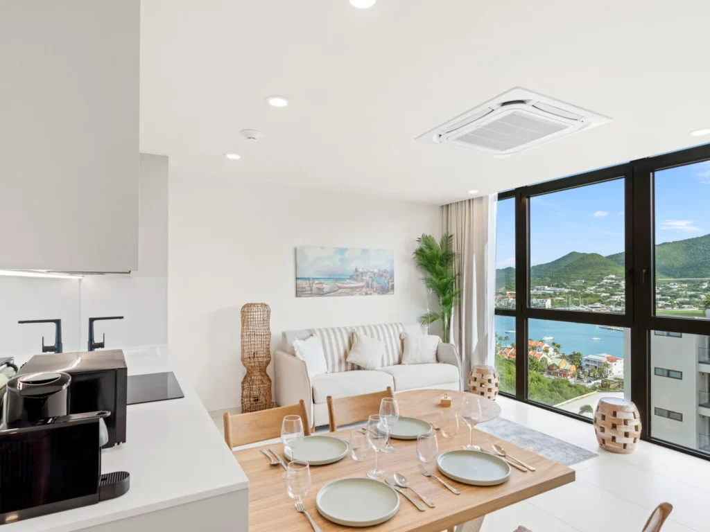 Apartment D415 The Hills Residence Sint Maarten with lagoon view